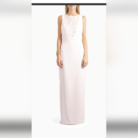 Karl Lagerfeld Dresses & Skirts - Karl Lagerfeld Lace Plunge Dress